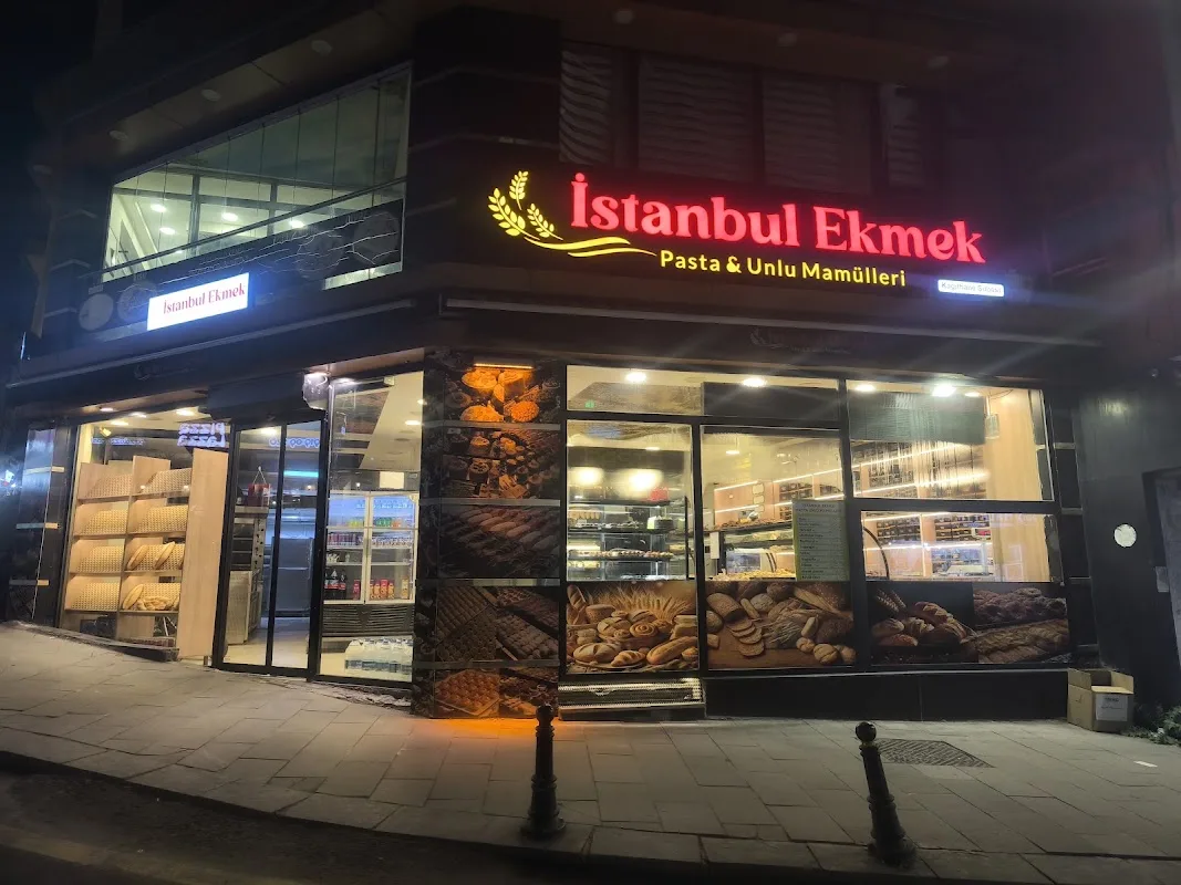 İstanbul Fırın Pasta & Unlu Mamülleri