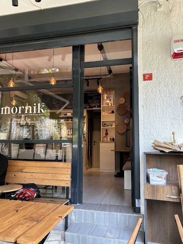 Mornik Cafe