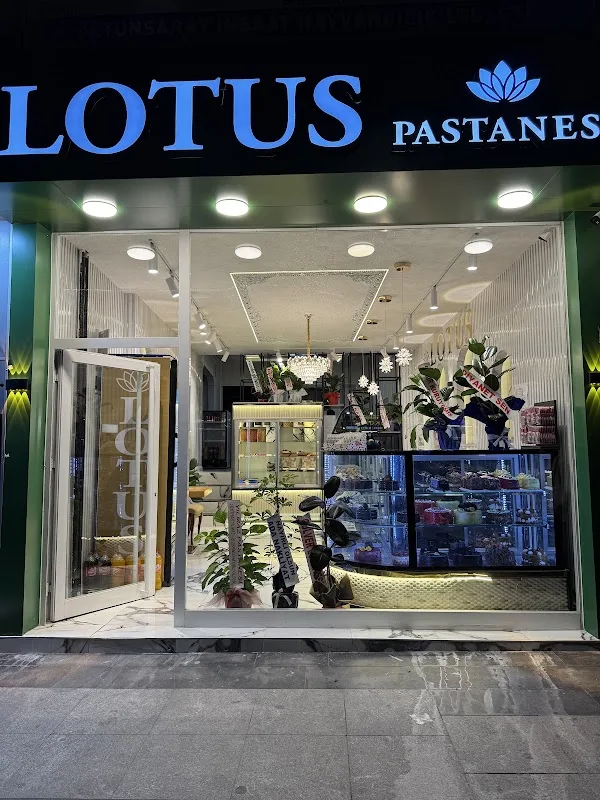 Lotus Pastanesi