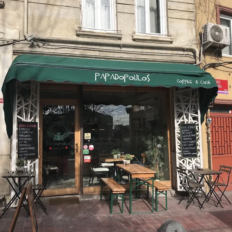 Papadopoulos Cafe
