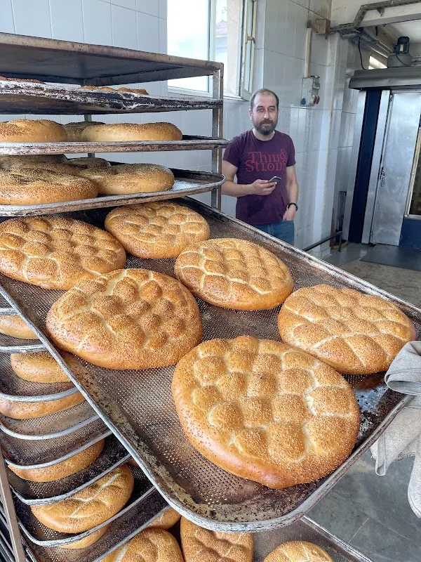 GANİOĞLU EKMEK FABRİKASI