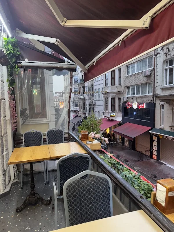 Beyoğlu cafe