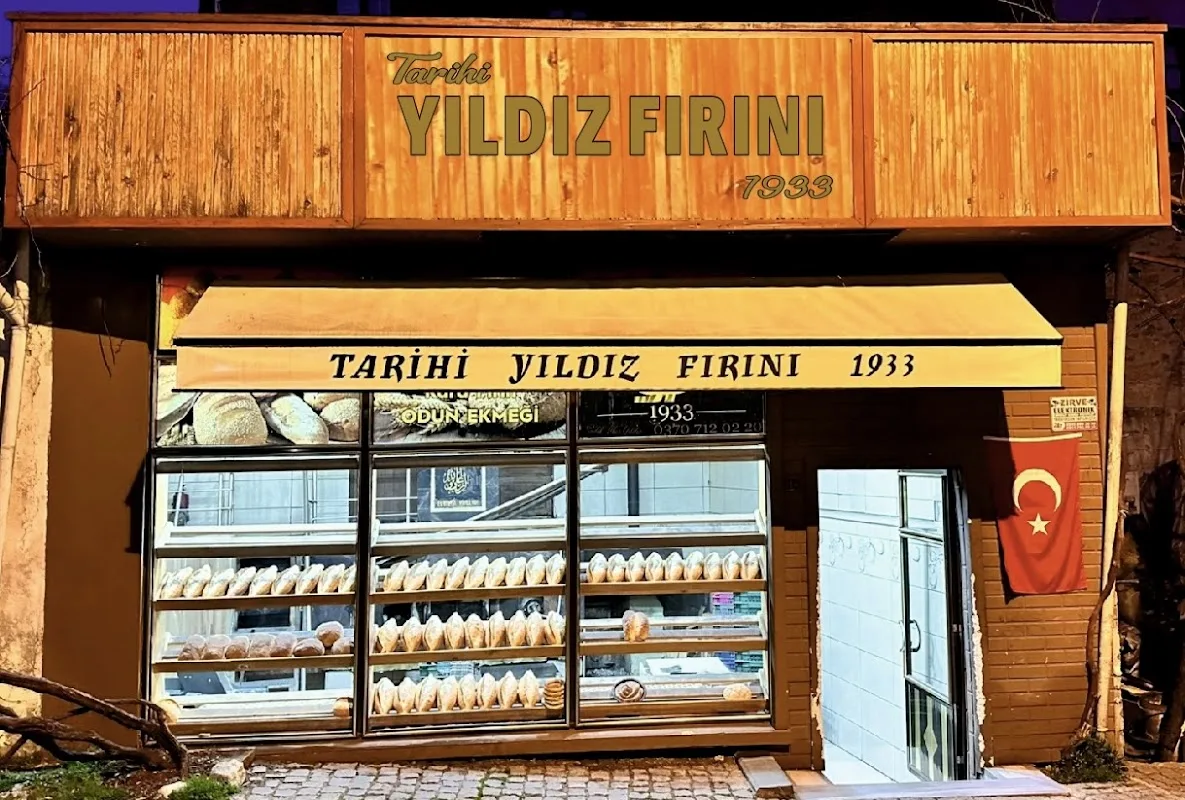 Tarihi Yıldız Fırın Ekşi Mayalı Odun Ekmeği