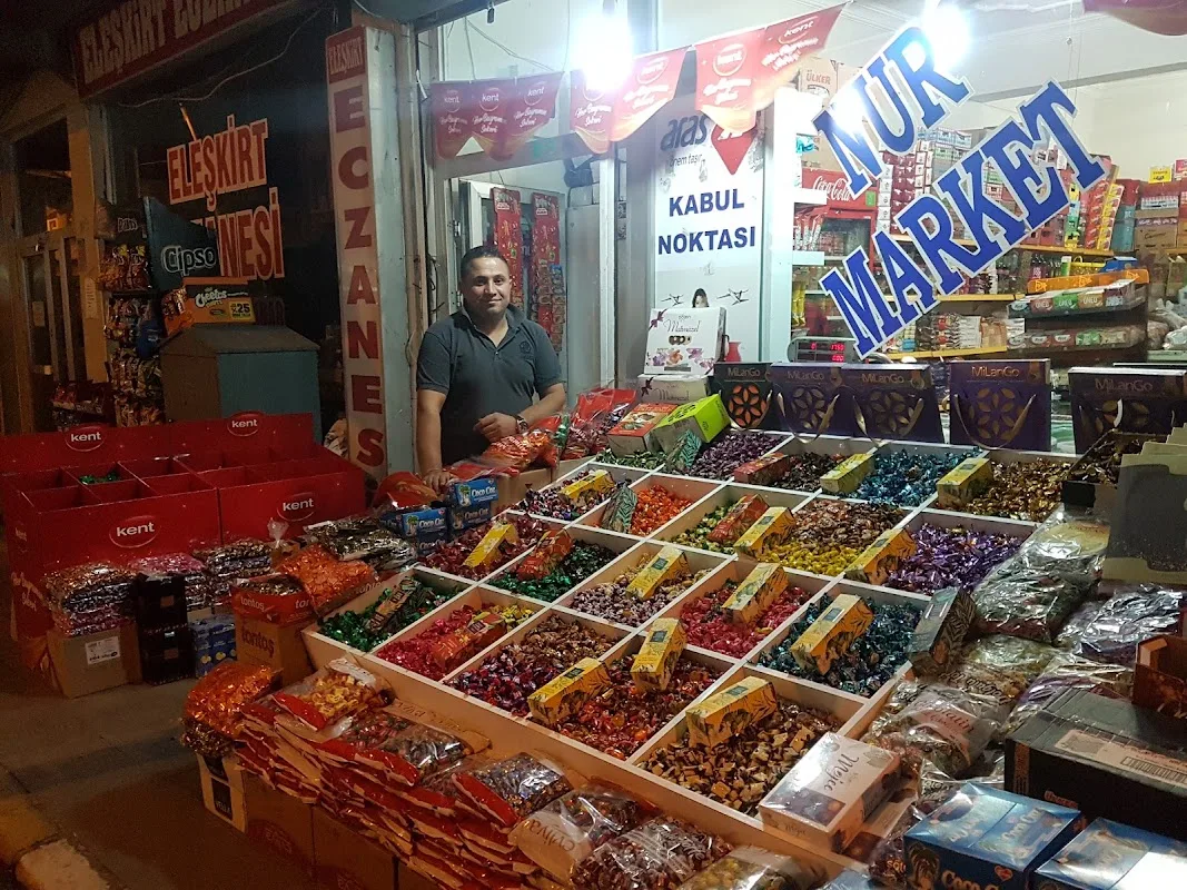NUR MARKET