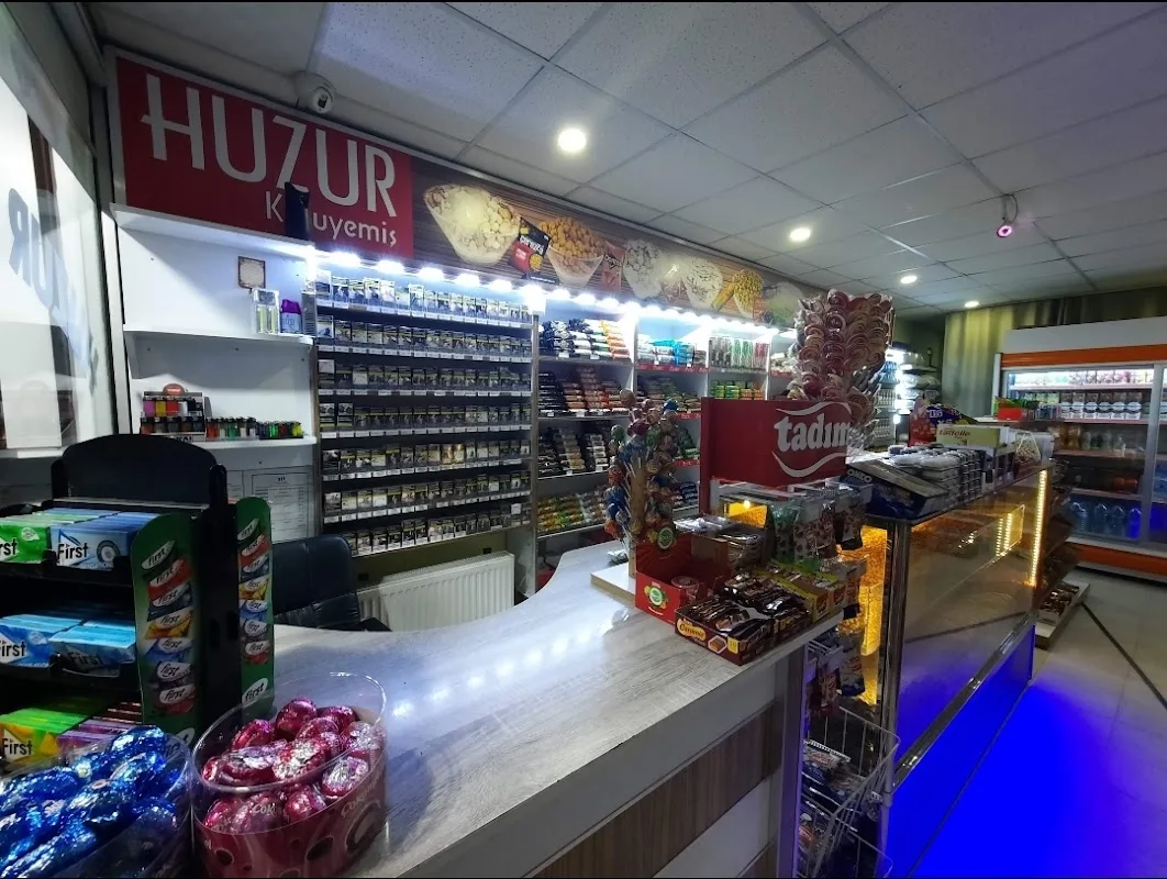 Huzur Kuruyemiş