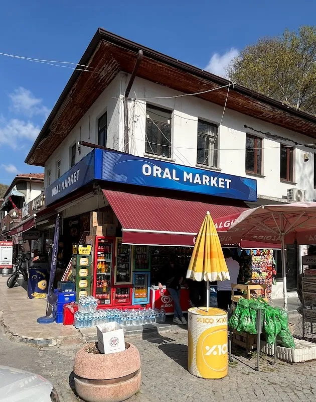 Oral Market