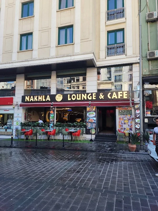 Nakhla Lounge Cafe