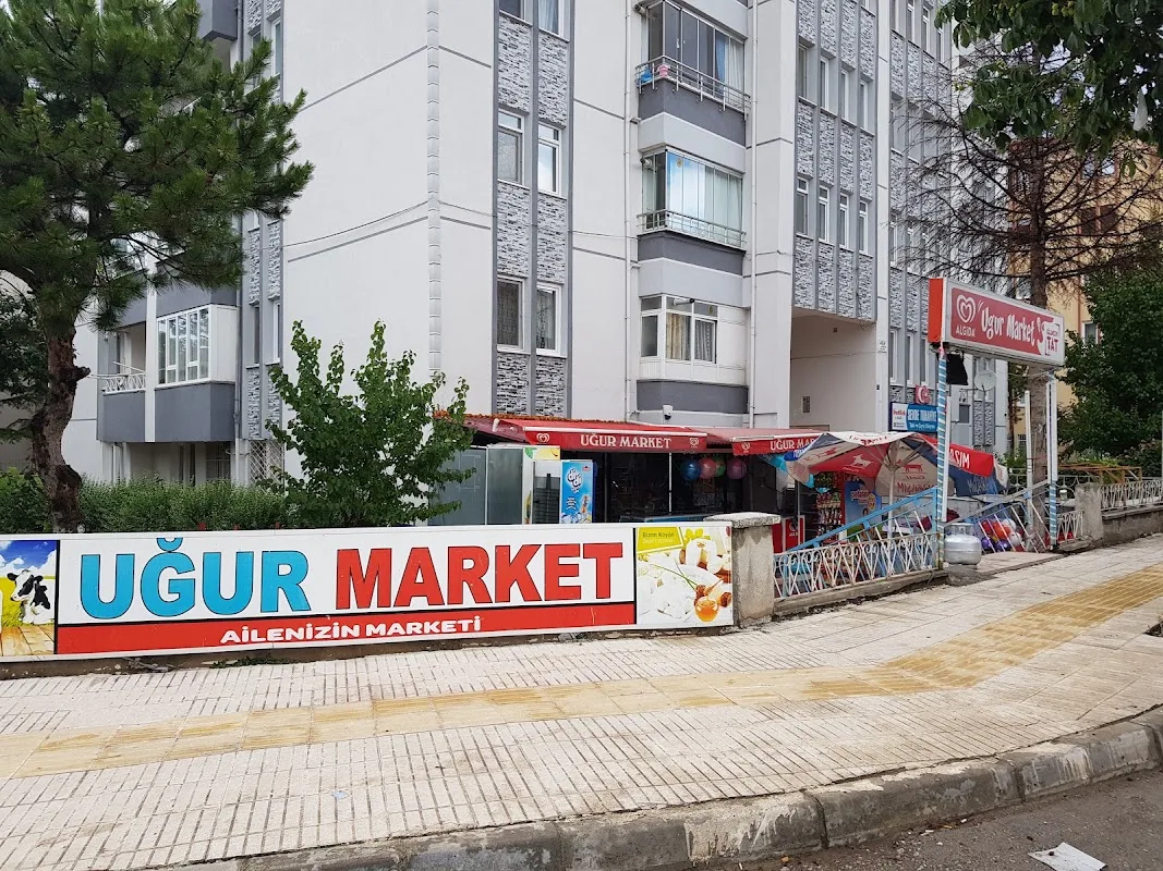 Uğur Market