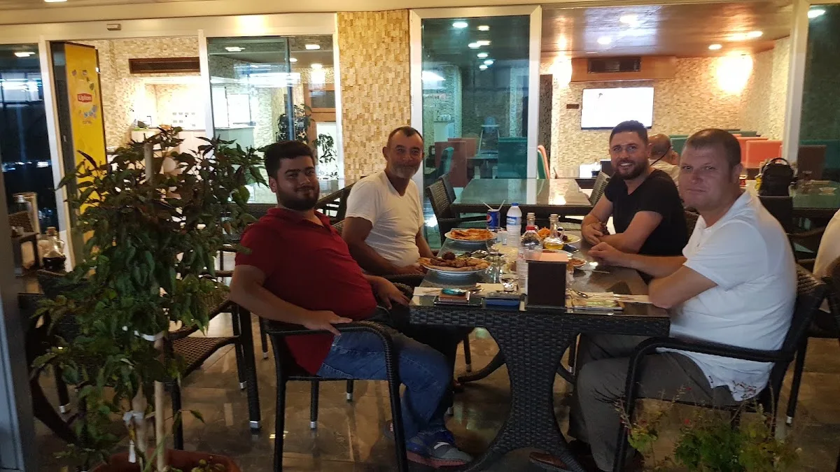 Bilgin Lezzet Sofrası