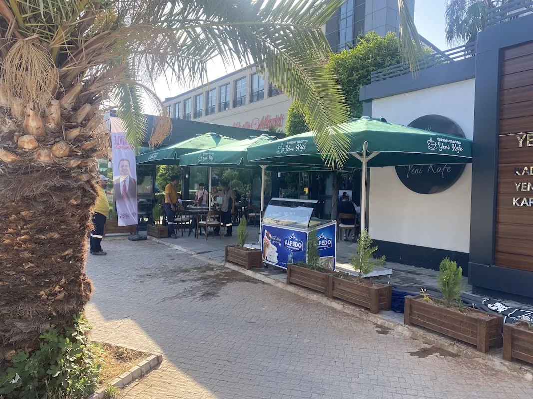 Yeni Kafe