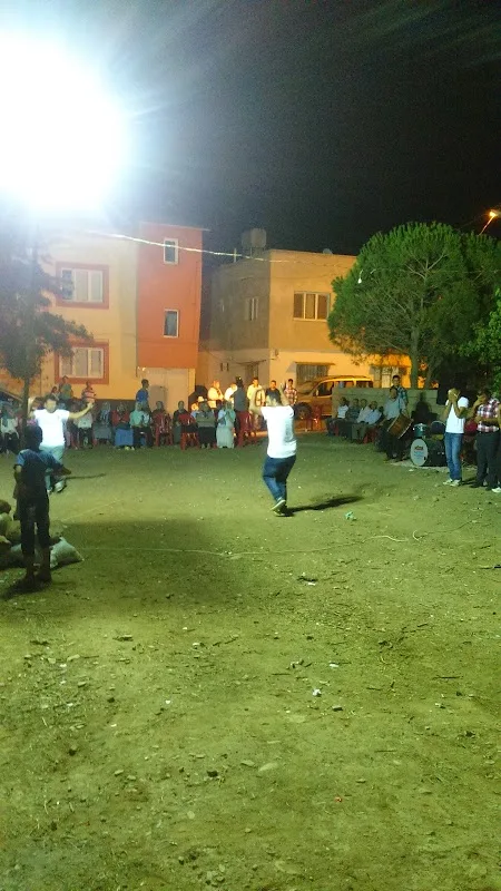 Emek Market