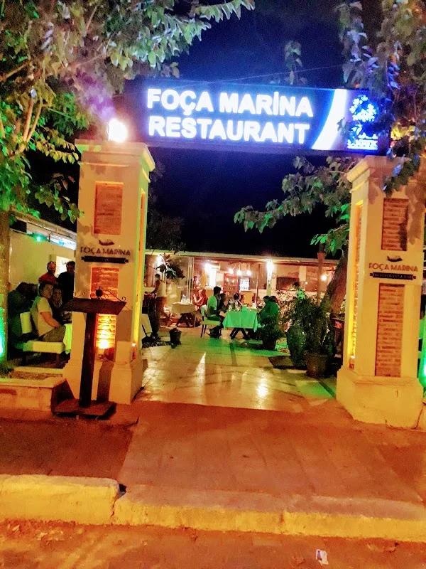 Foça Yeryüzü Pazarı