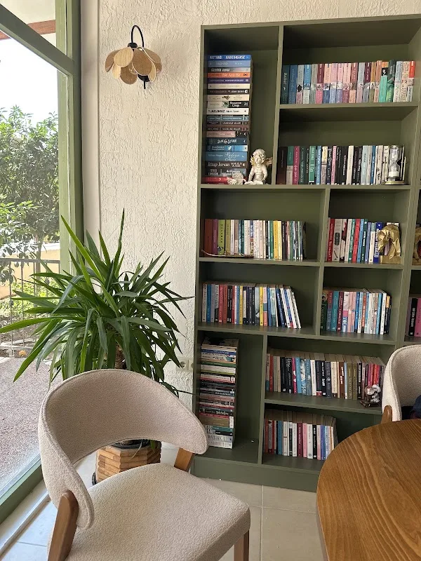 Lavinia kitap cafe