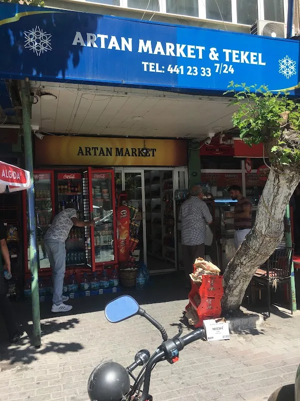 Martı Market ve Tekel Bayi