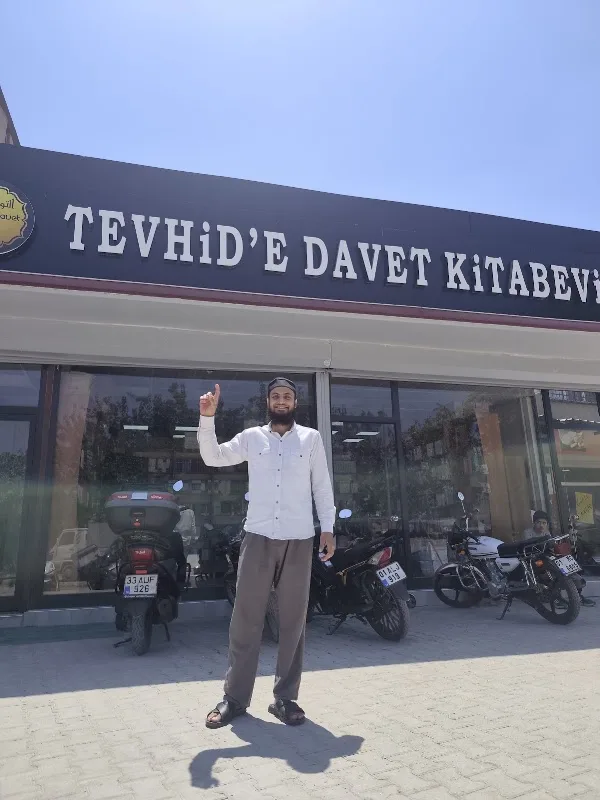 Tevhide Davet Kitabevi