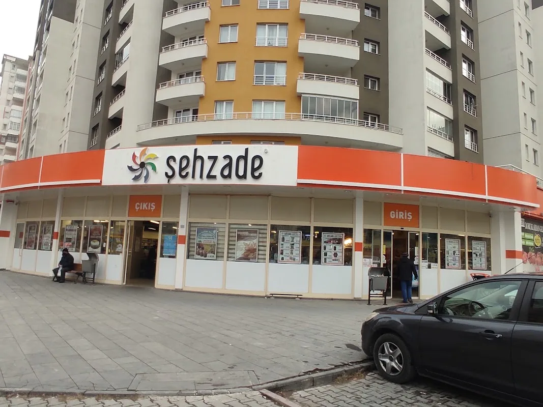 Şehzade Market