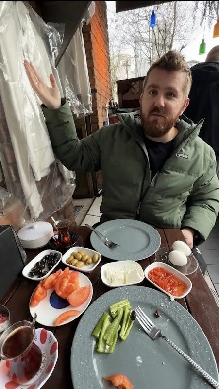 Çay Evi & Kahvaltı