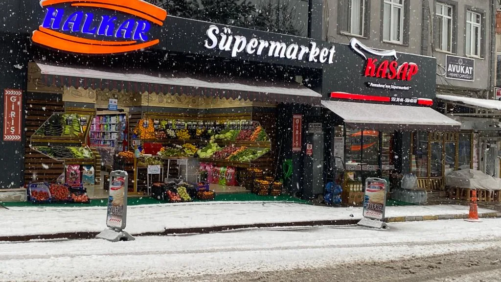 Halkar Süpermarket PAMUKOVA KORUSU - KİRAZLIYAYLA SU BAYİ