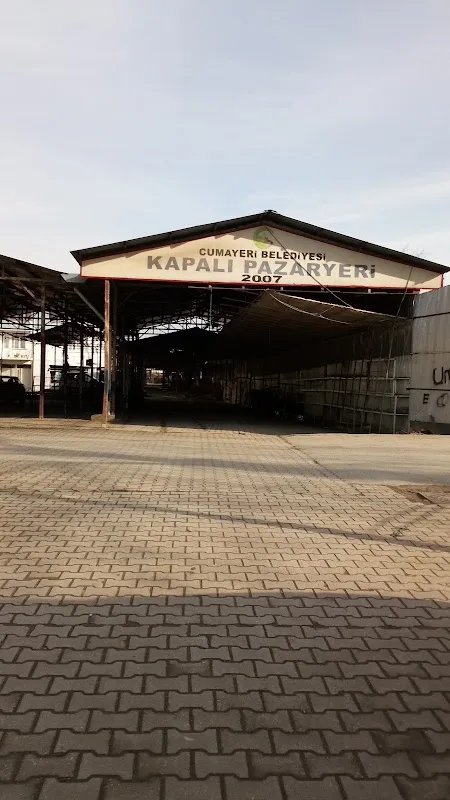 Cumayeri belediyesi kaplı pazaryeri