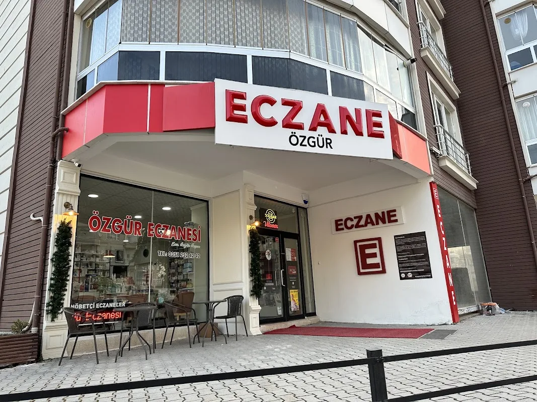 Özgür Eczanesi