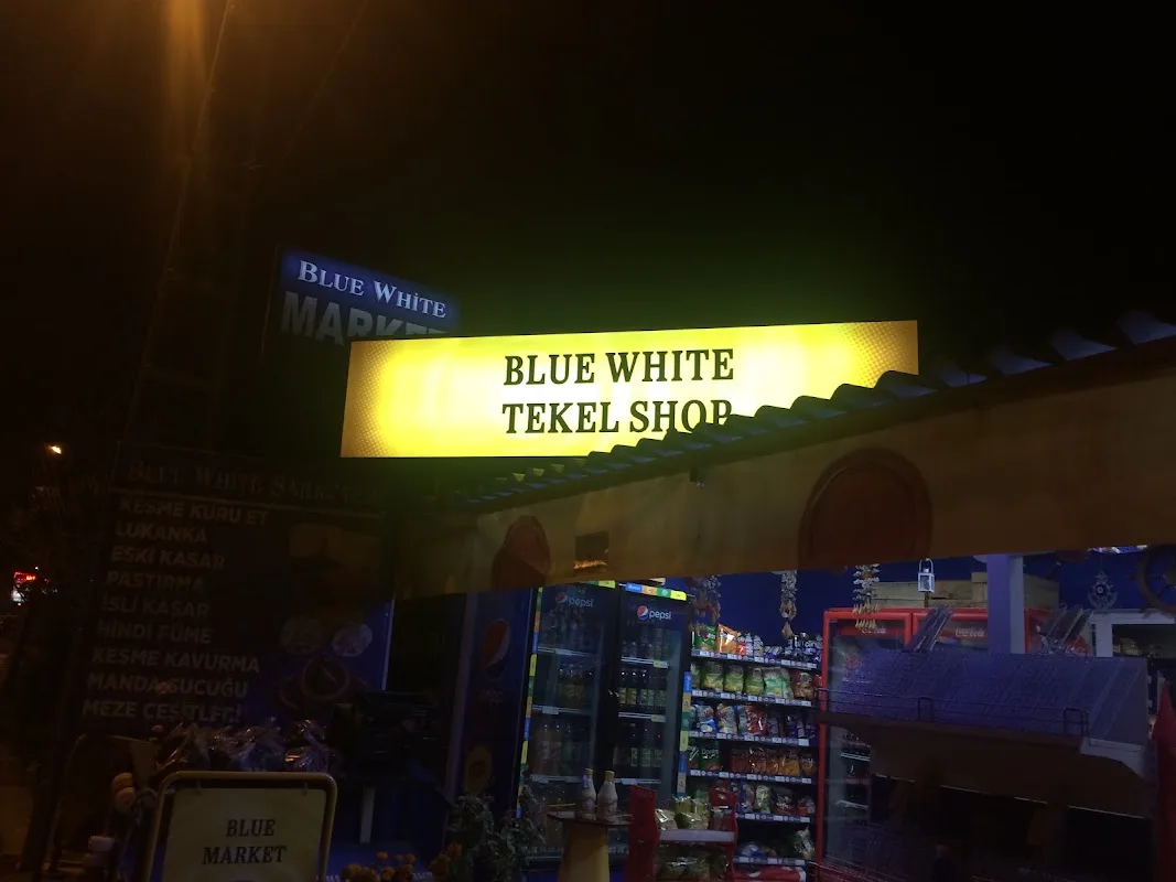 Blue white market