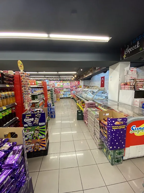 Gökkuşağı Market Kemerpark