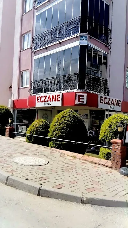 Turan Eczanesi