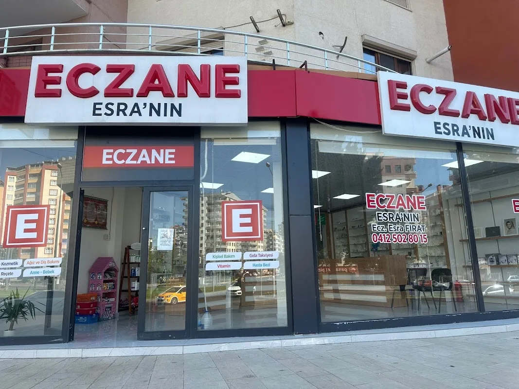 Esranın eczanesi