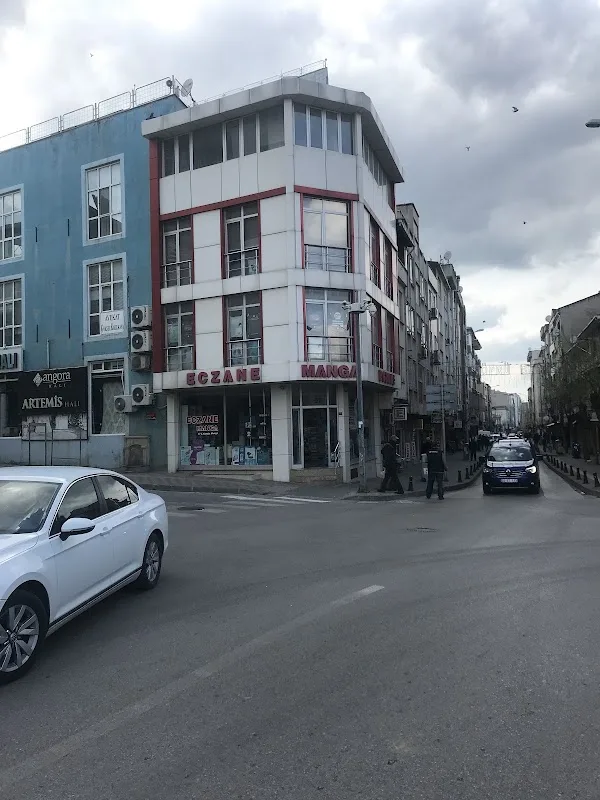Manga Eczanesi