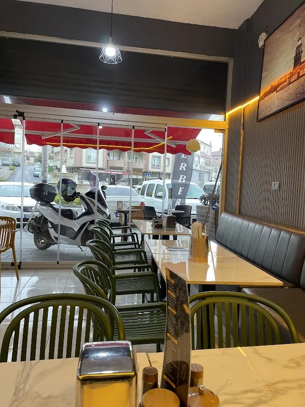E & G Fast Food Cafe