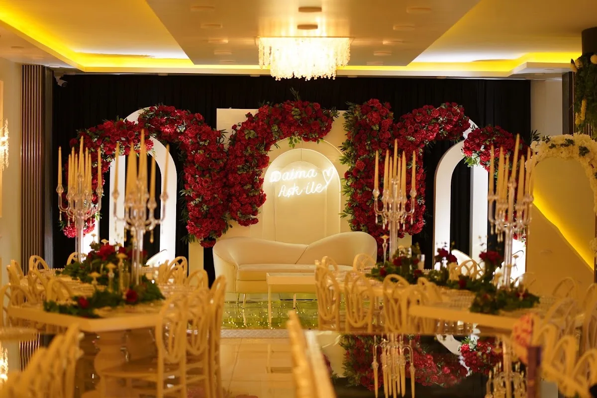 PARS DAVET EVİ KAHTA