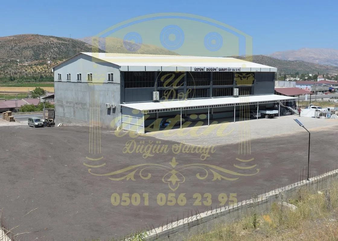 ÜSTÜN DÜĞÜN SARAYI