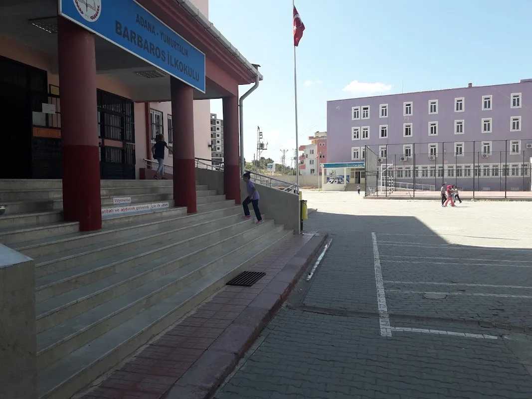 Barbaros İlkokulu