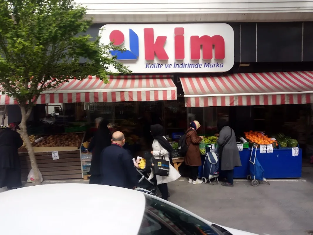 Kim Market