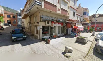 Okur Eczanesi