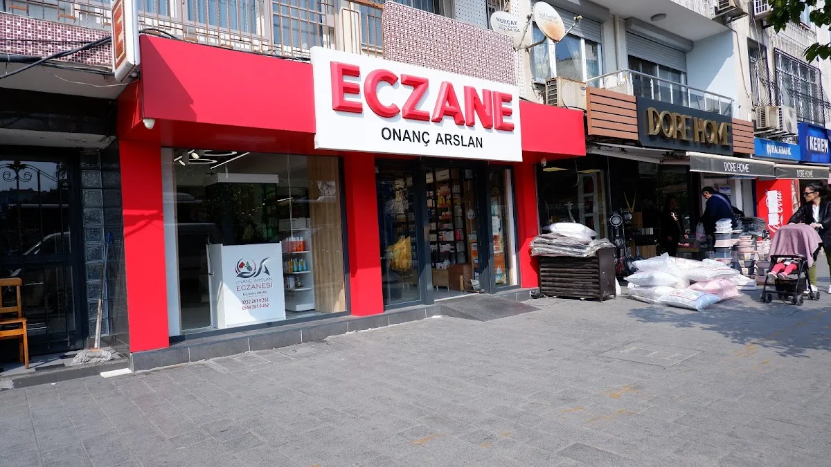 Eczane Onanç Arslan