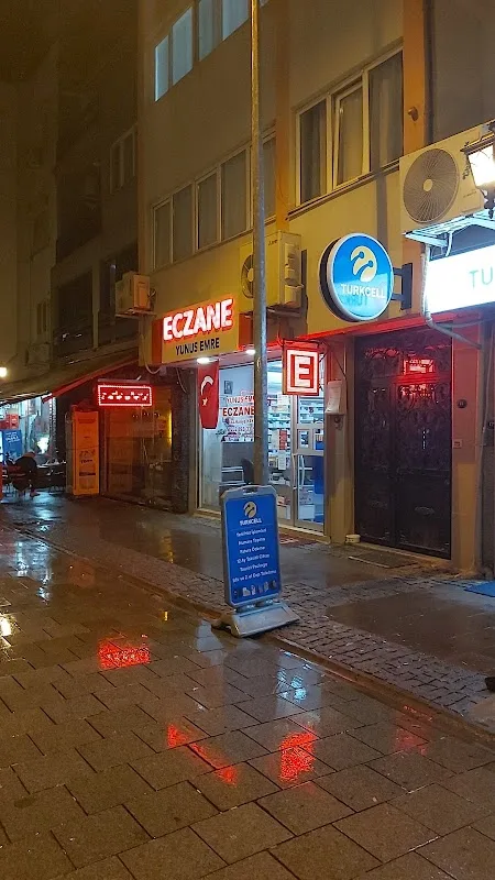 Yunus Emre Eczanesi