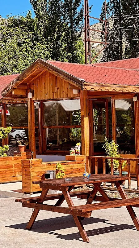Yeşil Ev 2 Cafe,Restaurant&Kır Düğün Salonu