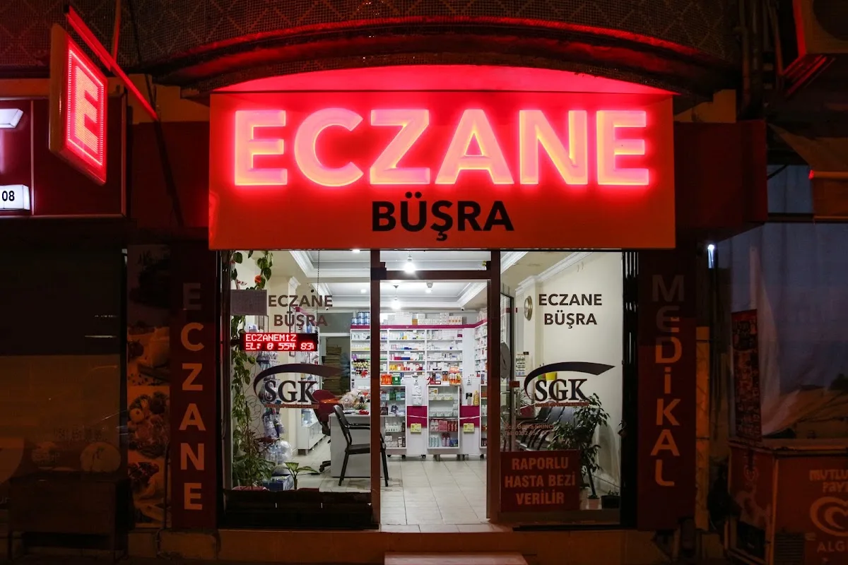 Büşra Eczanesi