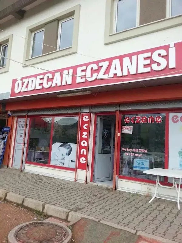 ÖZDECAN ECZANESİ