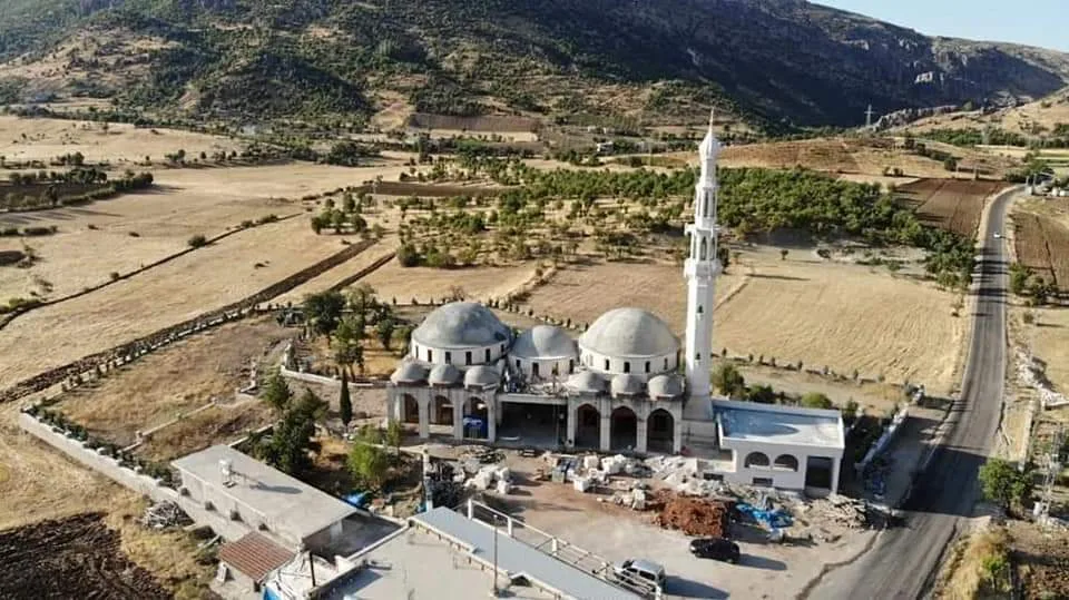 Hazreti Üzeyr Peygamber Türbesi