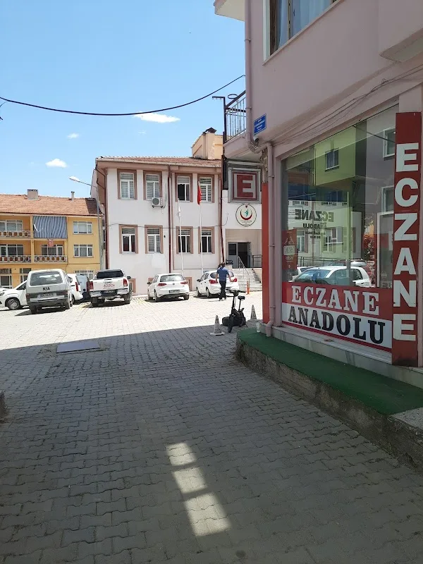 Simav Anadolu Eczanesi
