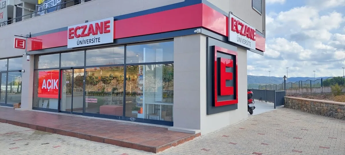 ECZANE ÜNİVERSİTE