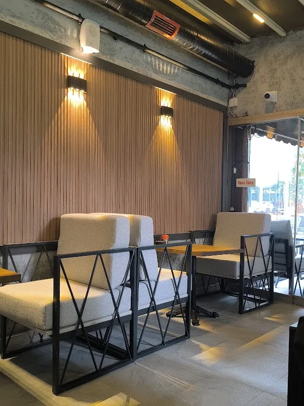 Kül Cafe