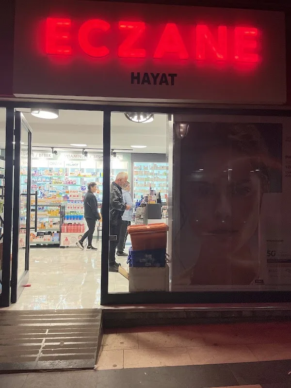 Hayat Eczanesi