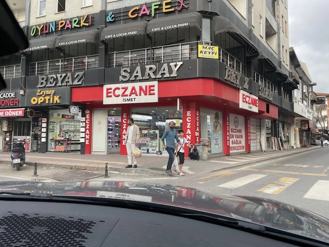 İsmet Eczanesi