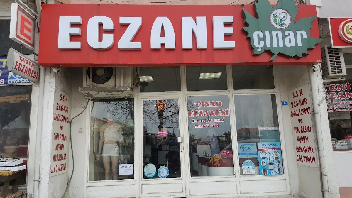 Çınar Eczanesi