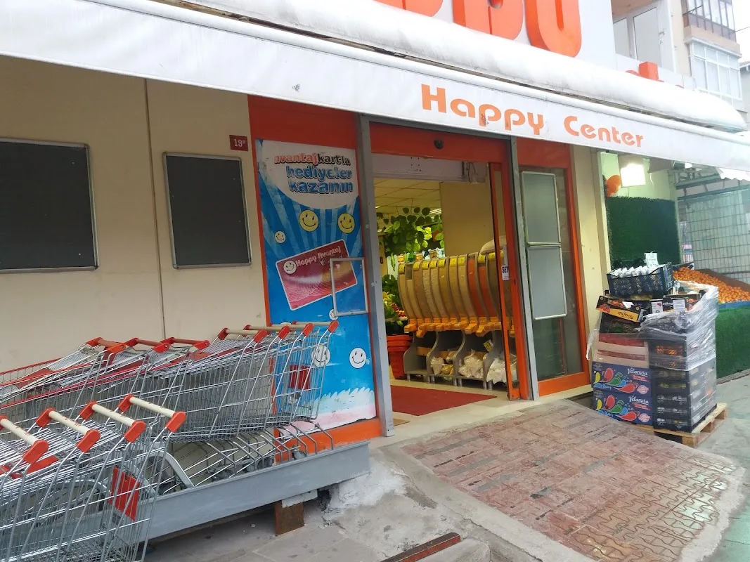Happy Center Tepeüstü