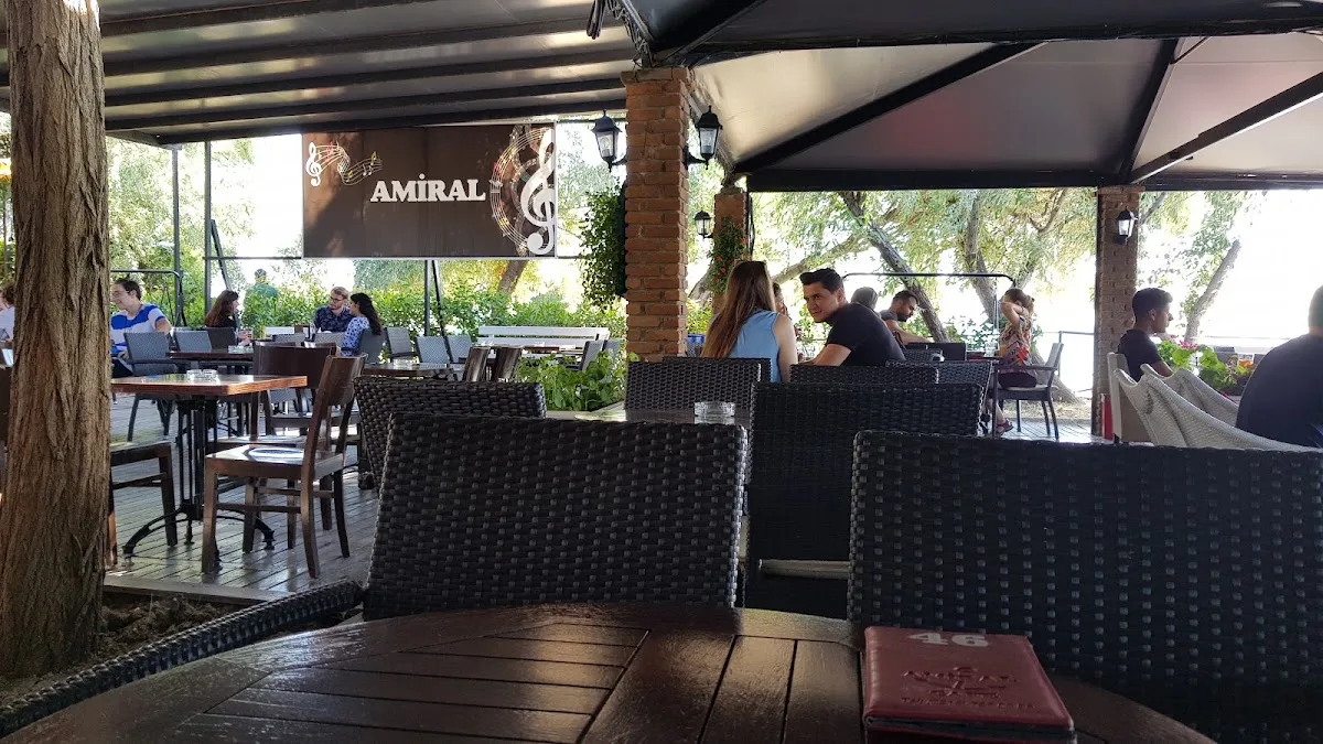 Amiral Cafe