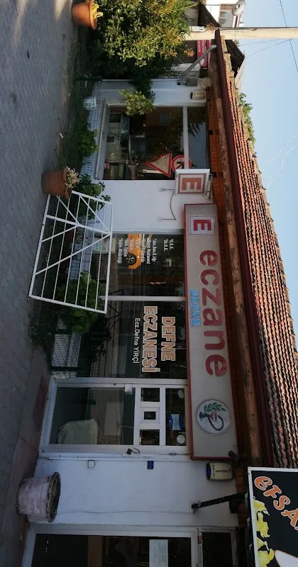 Defne Eczanesi